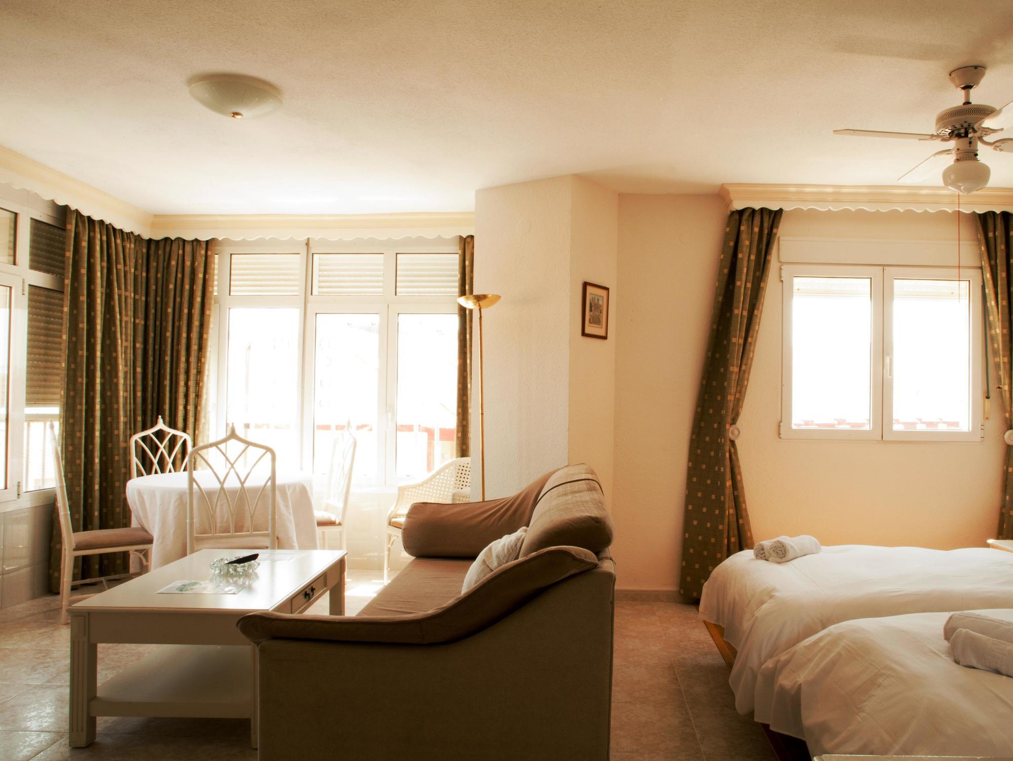 Palm Beach Club Apartamentos Carihuela Torremolinos Eksteriør bilde